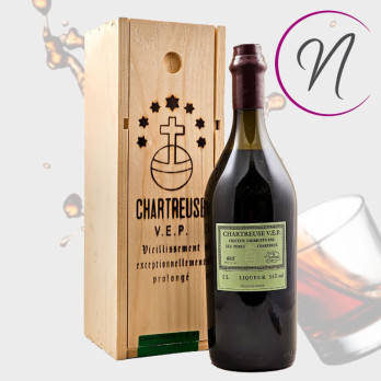 PACK EXCLUSIF | 1L Chartreuse VEP Caisse Bois + 3 Chartreuse Elixir 1605 | 1L + 70cl 56°